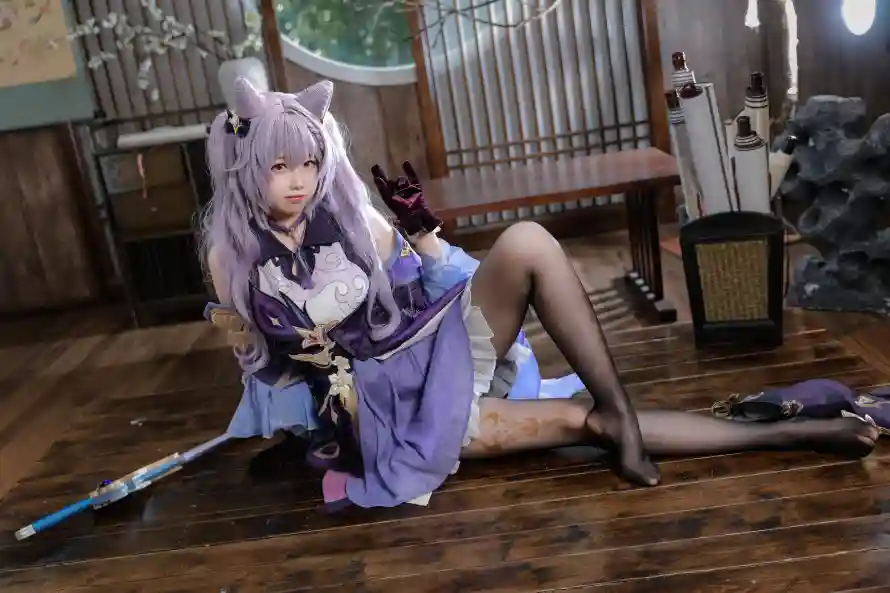 7k刻晴壁纸-日式室内和原神-紫色裙子热门的壁纸「哲风壁纸」