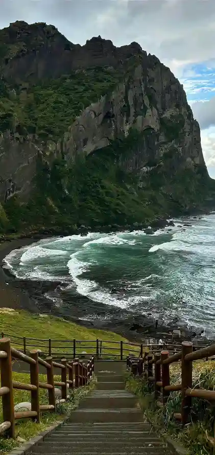 4k山石壁纸 - 岩石 - 悬崖 - 植被「哲风壁纸」