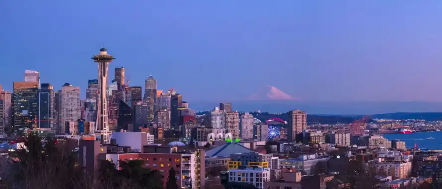 2k傍晚壁纸-天际线与城市-太空针塔免费下载「哲风壁纸」