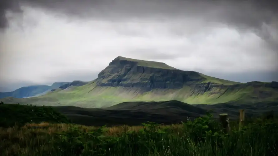 4k云层壁纸 - 山峰 - 热门壁纸 - wallpaper「哲风壁纸」