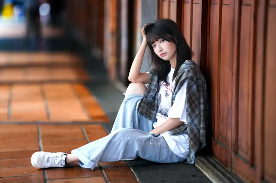 4k傍晚壁纸 - 少女 - 店铺 - 温柔「哲风壁纸」