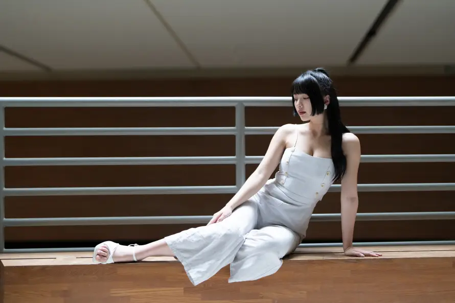 4k凉鞋壁纸 - 室内 - 御姐 - 电脑「哲风壁纸」