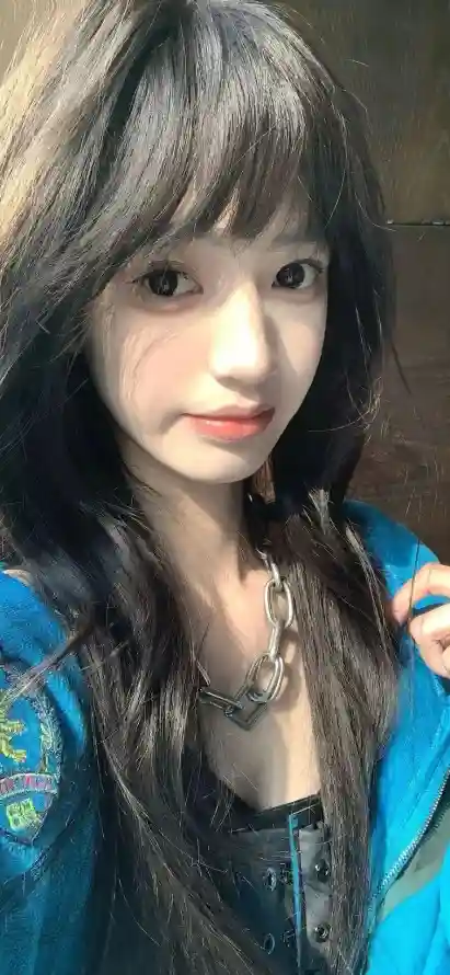 4k户外壁纸 - 美女 - 长发 - 阳光「哲风壁纸」