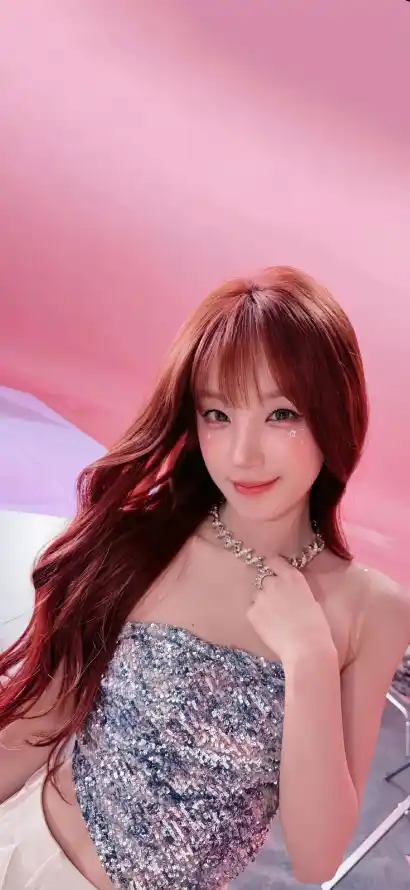 4k女星壁纸 - 粉发 - 韩娱 - 女爱豆「哲风壁纸」