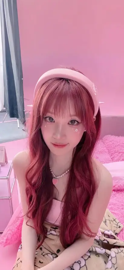 4k发箍壁纸 - 室内 - 爱豆 - 粉发「哲风壁纸」