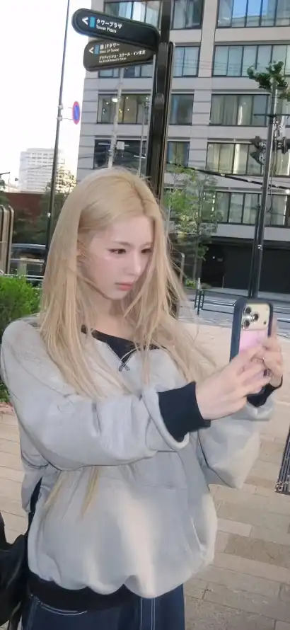 4k自拍壁纸 - 街拍 - 金发 - 长发「哲风壁纸」