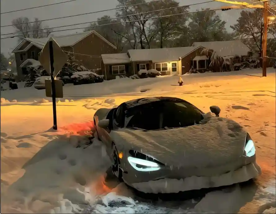 2k冬季壁纸-居民区与壁纸-超级跑车壁纸推荐「哲风壁纸」