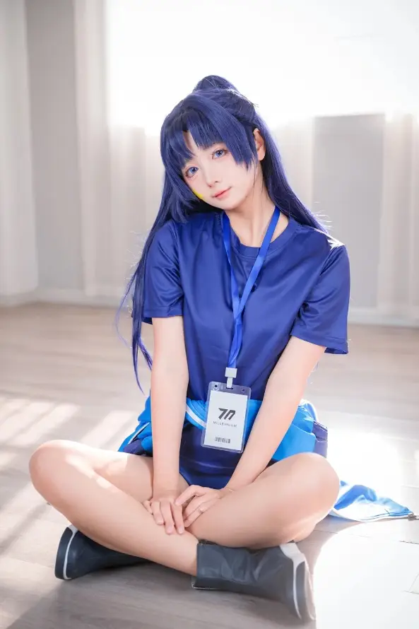 4k室内壁纸 - 少女 - 工牌 - 教室「哲风壁纸」