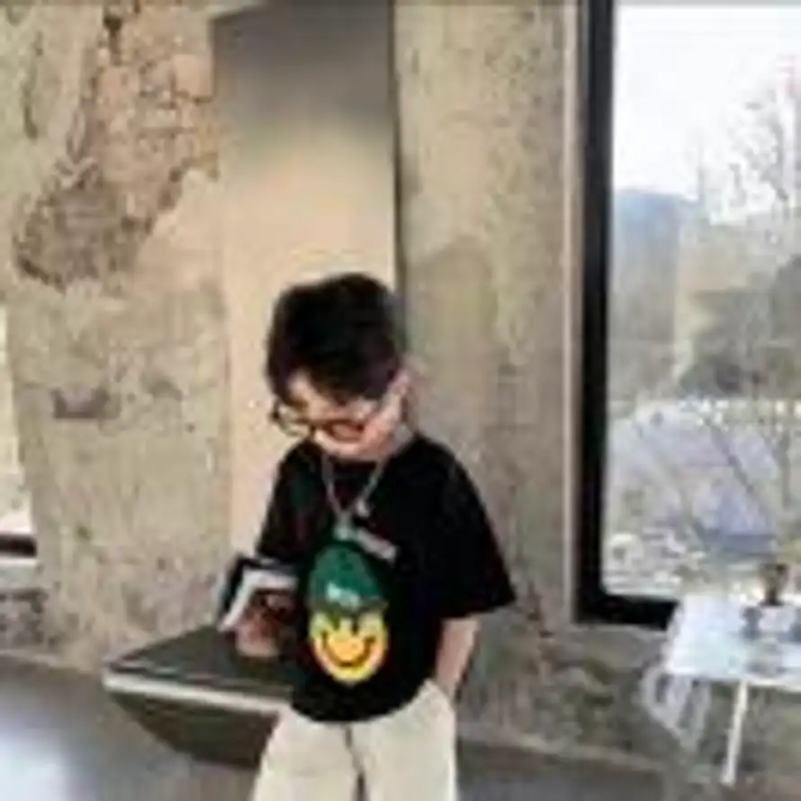 H的头像