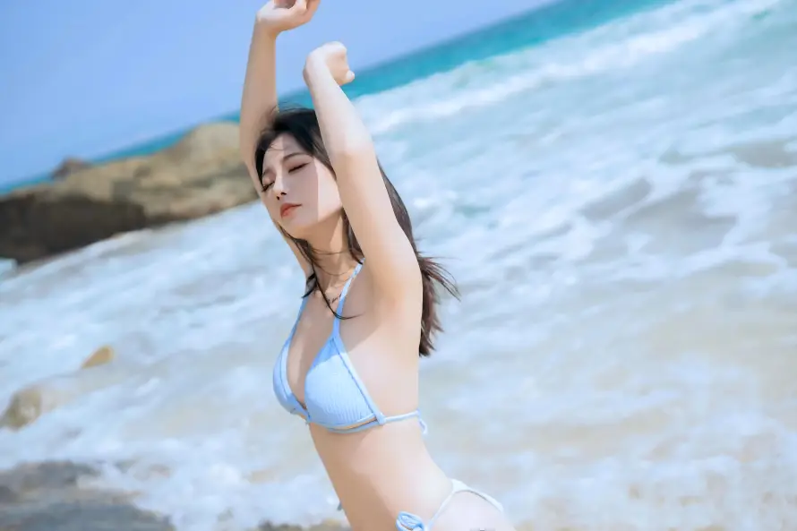 4k夏日壁纸 - 度假 - 沙滩 - 泳装「哲风壁纸」