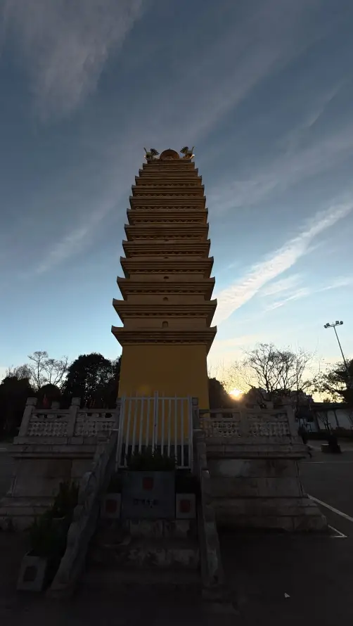 4k古塔壁纸 - 台阶 - 天空 - 建筑「哲风壁纸」