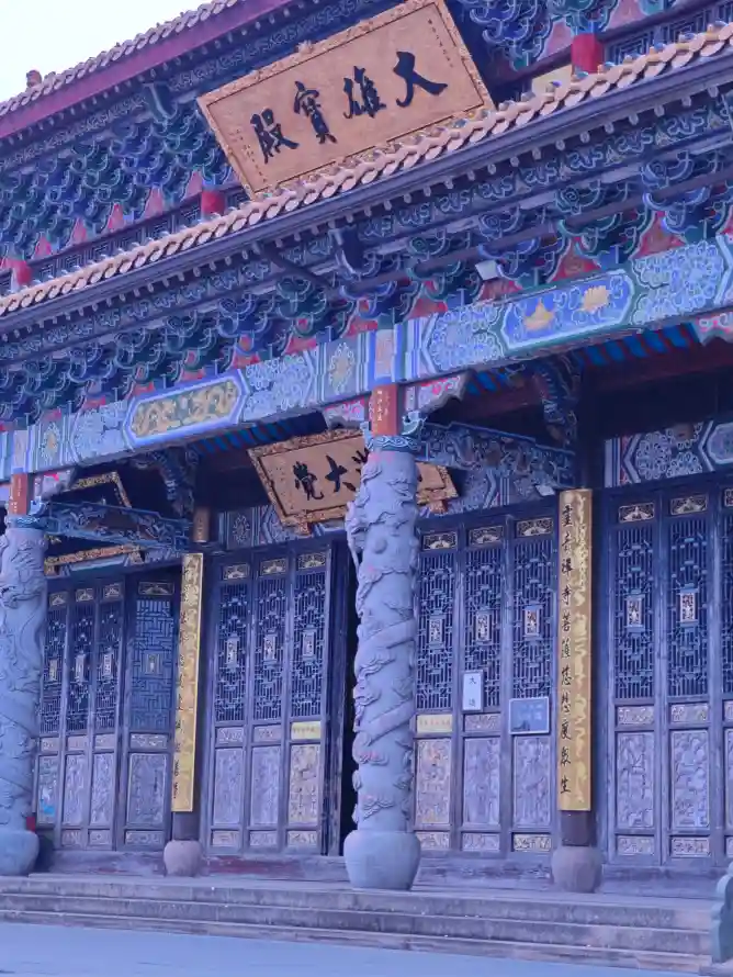 4k佛教壁纸 - 寺庙 - 彩绘 - 牌匾「哲风壁纸」