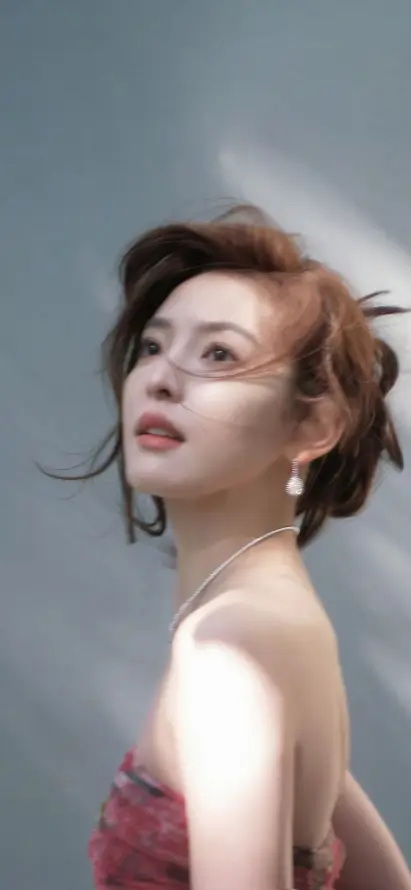 4k优雅壁纸 - 光影 - 短发 - 美女「哲风壁纸」