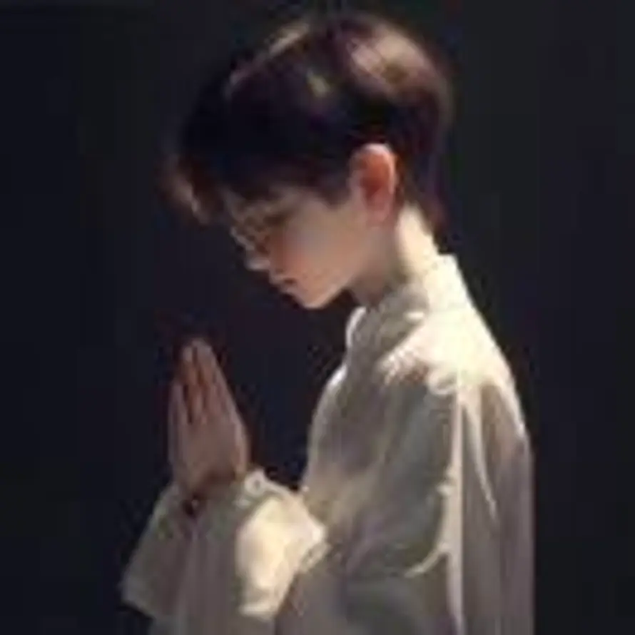 ꫀꪝ邹 先 生.的头像