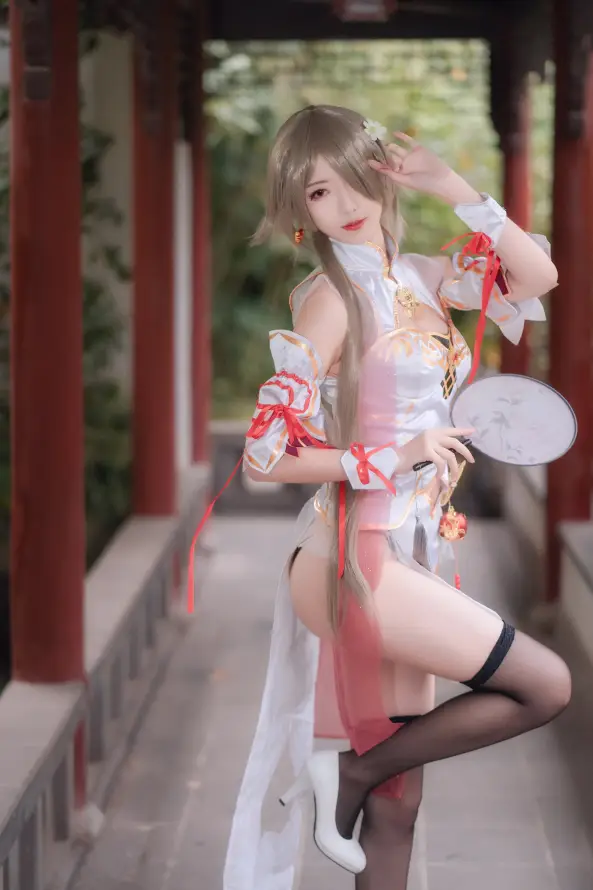 4k团扇壁纸 - 国风 - 美女 - 长发「哲风壁纸」