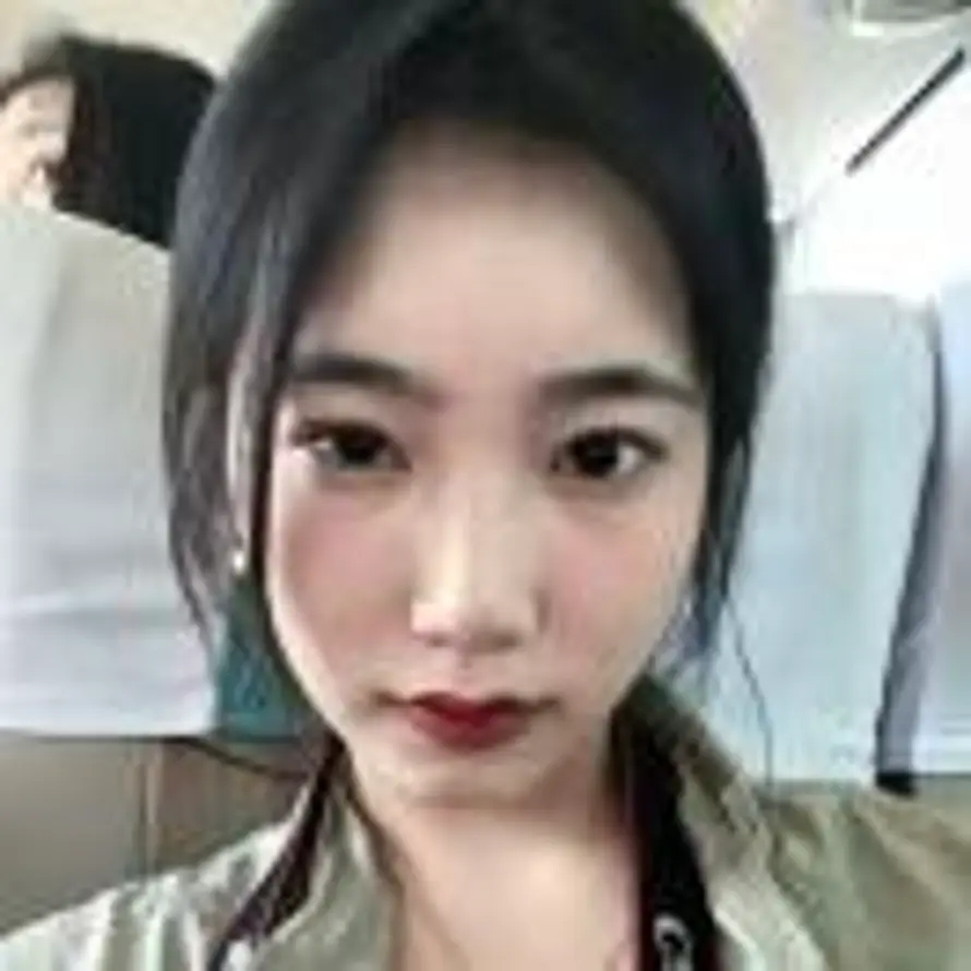 :P的用户头像 - 哲风壁纸