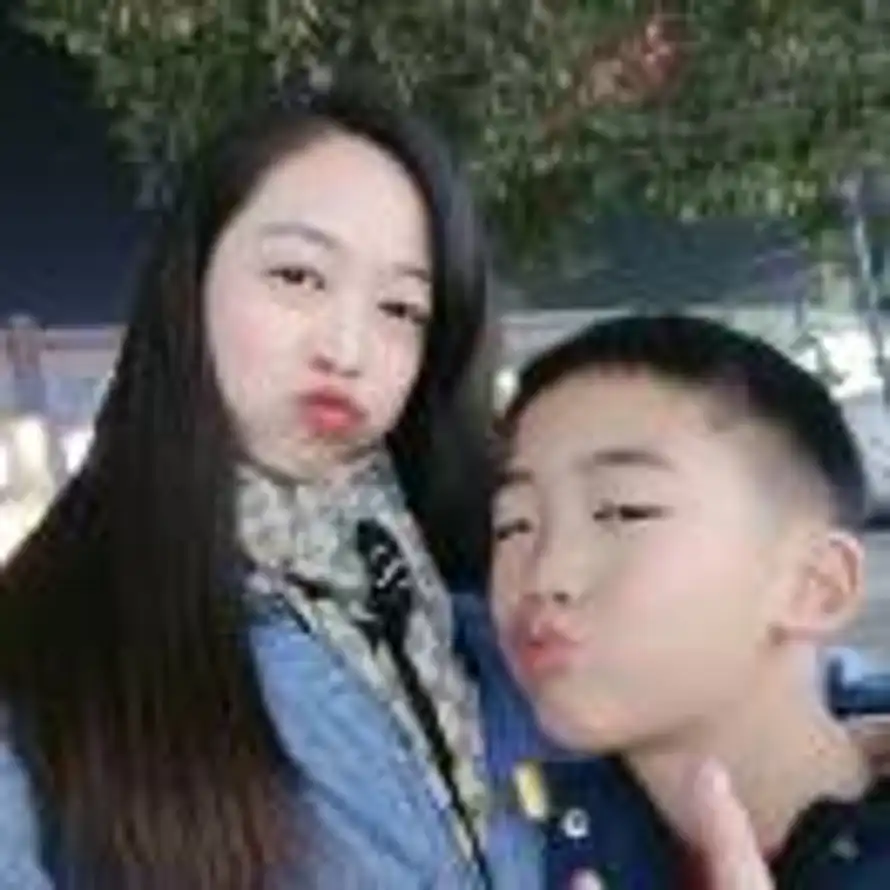 许磊   💕的用户头像 - 哲风壁纸