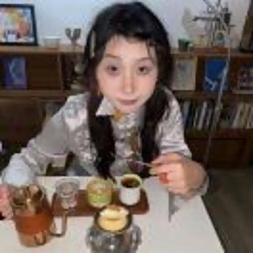 Yniioo的头像