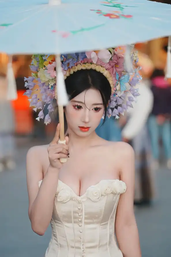 4k白裙壁纸 - 簪花 - 红唇 - 美女「哲风壁纸」