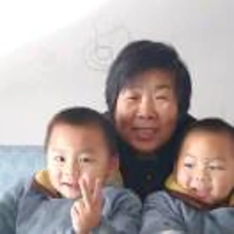 毛素红的用户头像 - 哲风壁纸