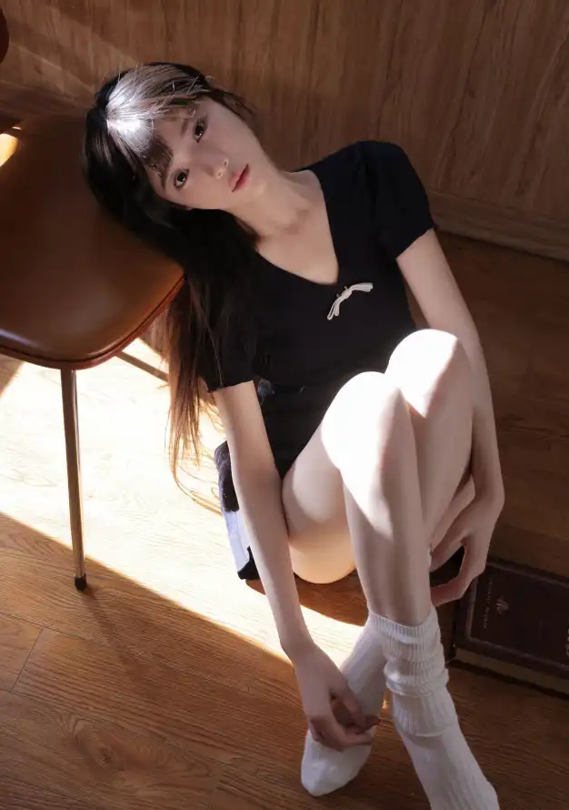 4k写真壁纸 - 室内 - 暖光 - 椅子「哲风壁纸」