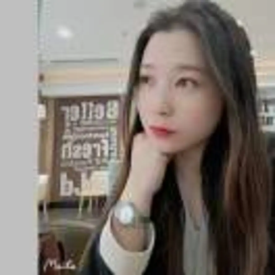 闫娜的头像