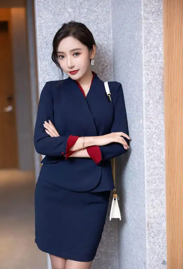 4k写真壁纸 - 性感 - 美女 - 耳环「哲风壁纸」