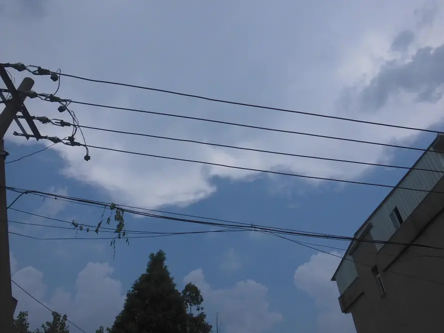 4k云朵壁纸 - 天空 - 户外 - 房屋「哲风壁纸」 4k云朵壁纸 - 天空 - 户外 - 房屋「哲风壁纸」