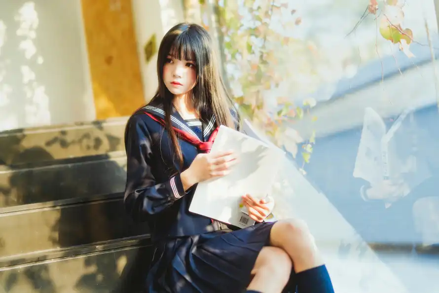 4kjk壁纸 - 制服 - 台阶 - 少女「哲风壁纸」