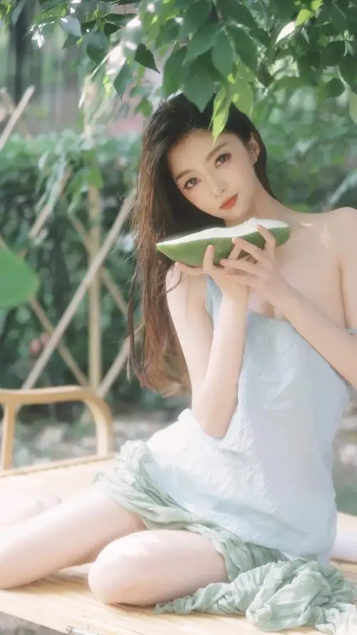 4k休闲壁纸 - 夏日 - 少女 - 庭院「哲风壁纸」