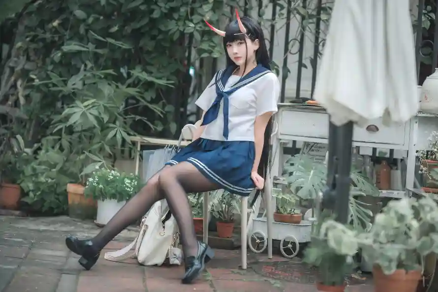 7k少女壁纸-cos和jk-牛角发饰壁纸推荐「哲风壁纸」