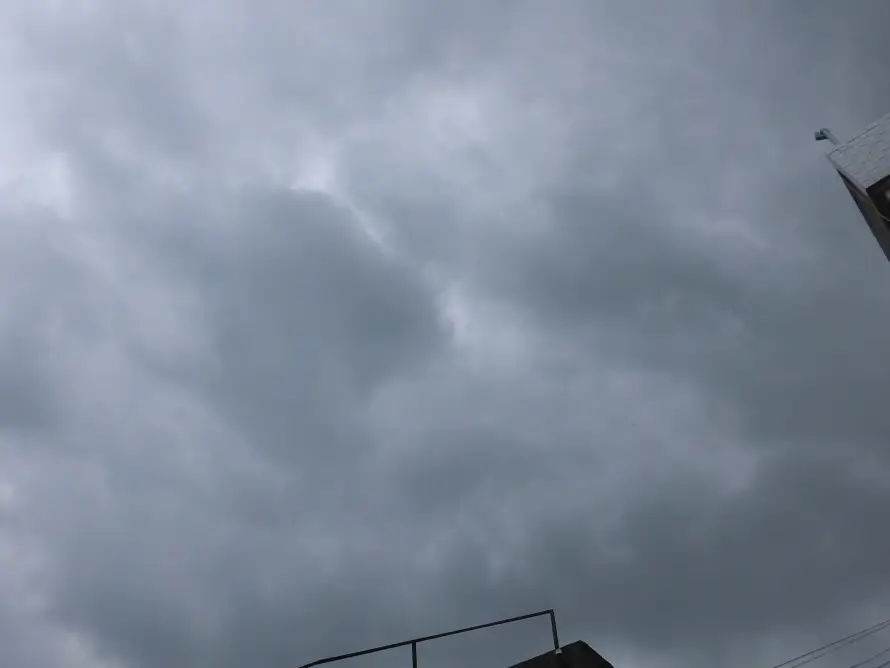 5k乌云壁纸-雨天前兆 - 阴天-免费下载「哲风壁纸」