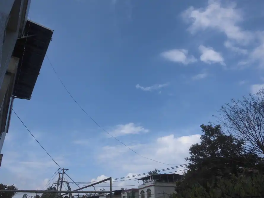 4k天空壁纸 - 户外 - 房屋 - 晴天「哲风壁纸」 4k天空壁纸 - 户外 - 房屋 - 晴天「哲风壁纸」