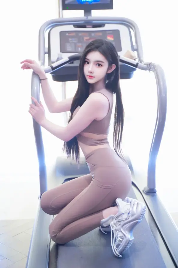 4k健身壁纸 - 吊带 - 穿搭 - 美女「哲风壁纸」