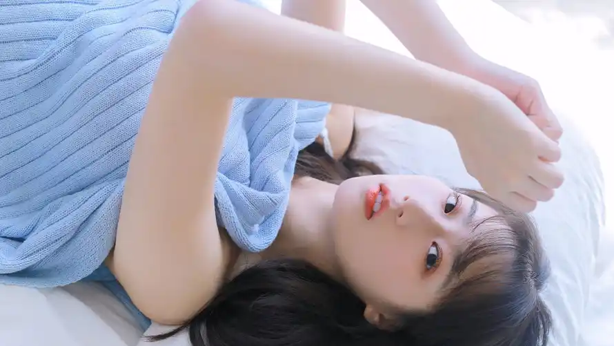 4k人像壁纸 - 卧室 - 女生 - 居家「哲风壁纸」 4k人像壁纸 - 卧室 - 女生 - 居家「哲风壁纸」