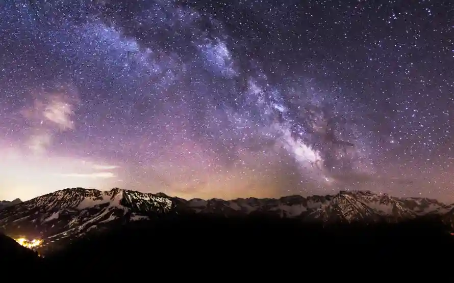4k夜景壁纸 - 夜空 - 山脉 - 星光「哲风壁纸」 4k夜景壁纸 - 夜空 - 山脉 - 星光「哲风壁纸」