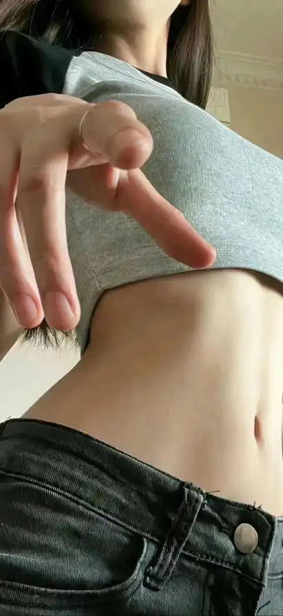 4k女生壁纸 - 室内 - 气质 - 清纯「哲风壁纸」
