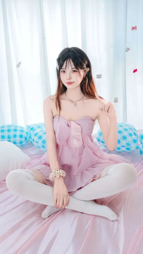 4k卧室壁纸 - 坐姿 - 少女 - 床景「哲风壁纸」