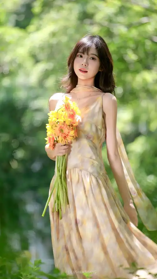 4k写真壁纸 - 少女 - 户外 - 棕发「哲风壁纸」