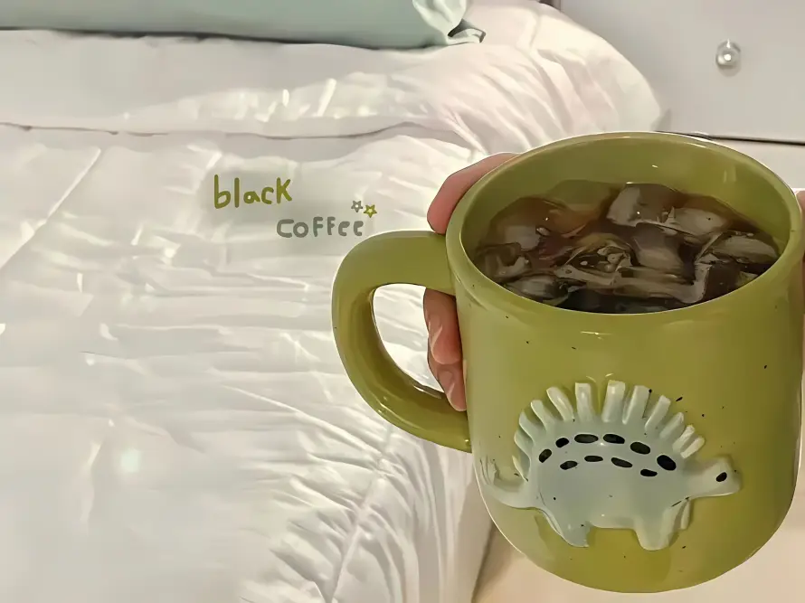 4k冰块壁纸 - 剑龙 - 卧室 - 咖啡「哲风壁纸」 4k冰块壁纸 - 剑龙 - 卧室 - 咖啡「哲风壁纸」