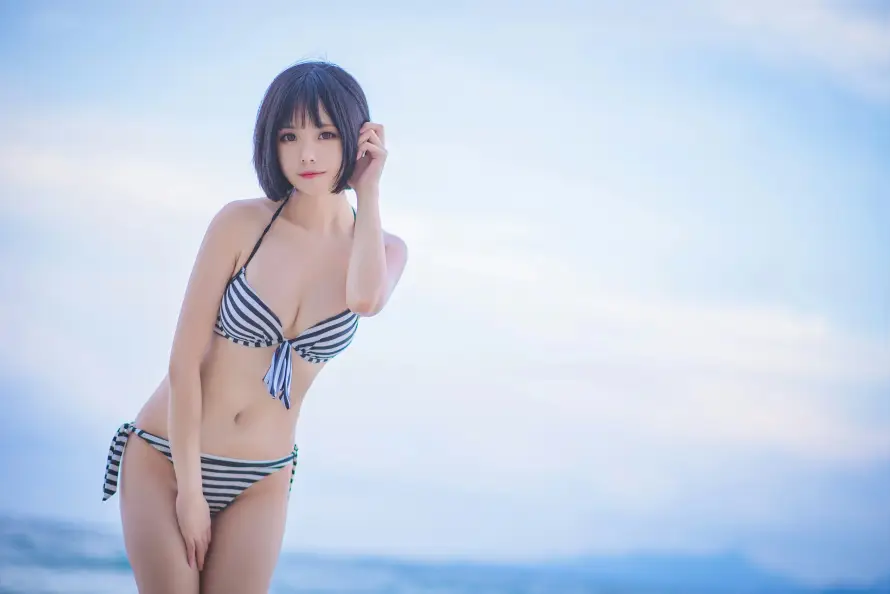 4k夏日壁纸 - 少女 - 户外 - 泳装「哲风壁纸」 4k夏日壁纸 - 少女 - 户外 - 泳装「哲风壁纸」