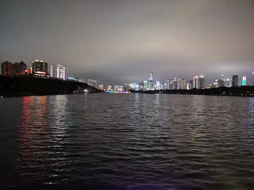 4k夜色壁纸 - 江 - 水岸 - 江面「哲风壁纸」 4k夜色壁纸 - 江 - 水岸 - 江面「哲风壁纸」