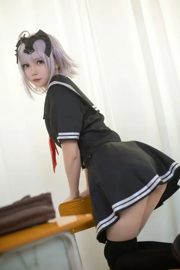 4kjk壁纸 - 制服 - 头饰 - 教室「哲风壁纸」