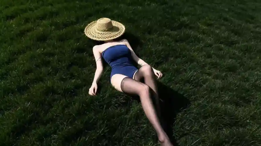 3k丝袜壁纸-休闲 - 夏日-户外「哲风壁纸」