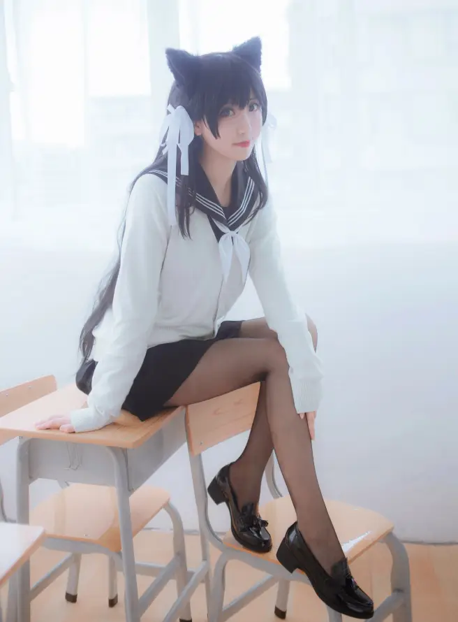 4kjk壁纸 - 制服 - 教室 - 爱宕「哲风壁纸」