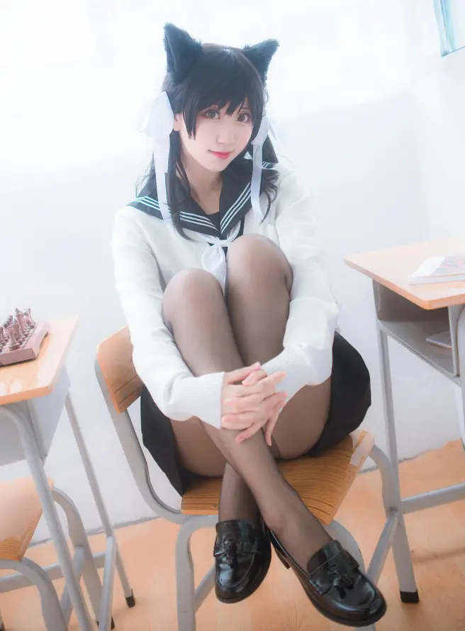4k兽耳壁纸 - 獒 - 坐姿 - 少女「哲风壁纸」