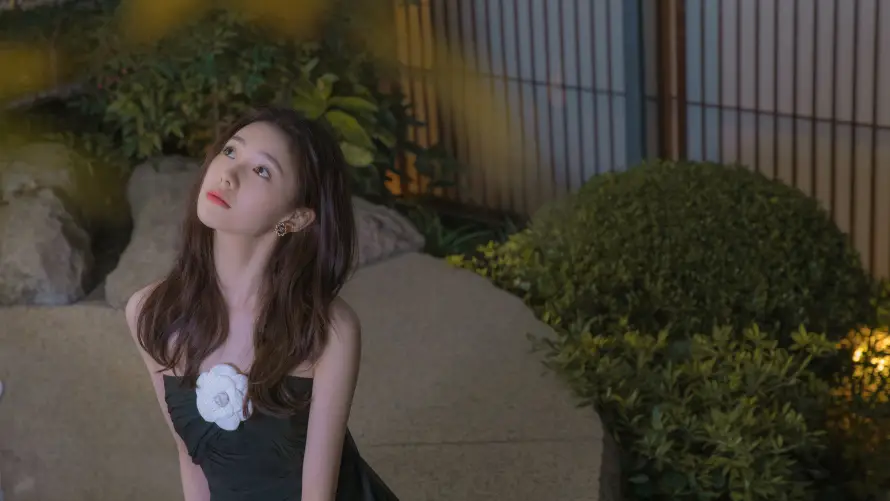 4k长发壁纸 - 夜景 - 美女 - 女生「哲风壁纸」