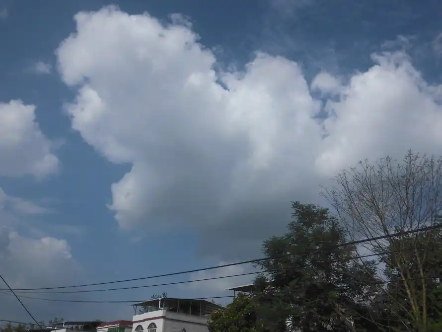 4k云朵壁纸 - 天空 - 建筑 - 户外「哲风壁纸」