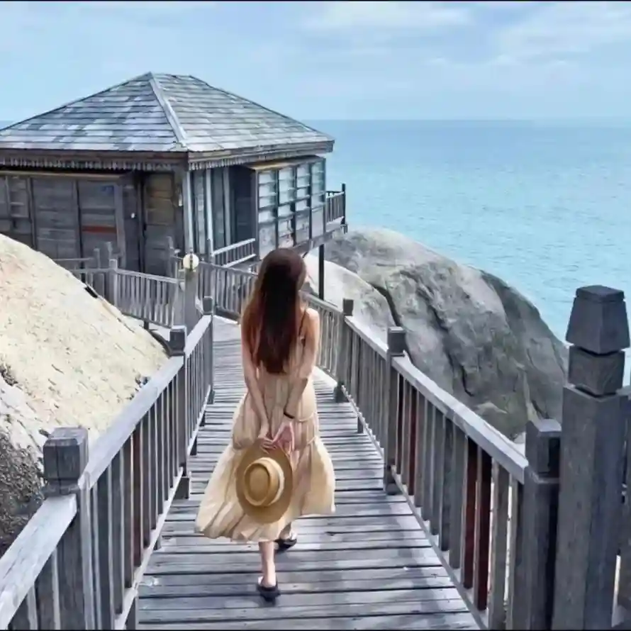 4k岩石壁纸 - 度假 - 木屋 - 海景「哲风壁纸」