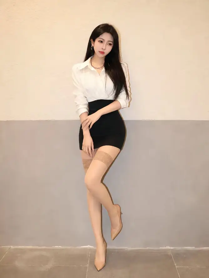 4k室内壁纸 - 性感 - 美女 - 肉丝「哲风壁纸」